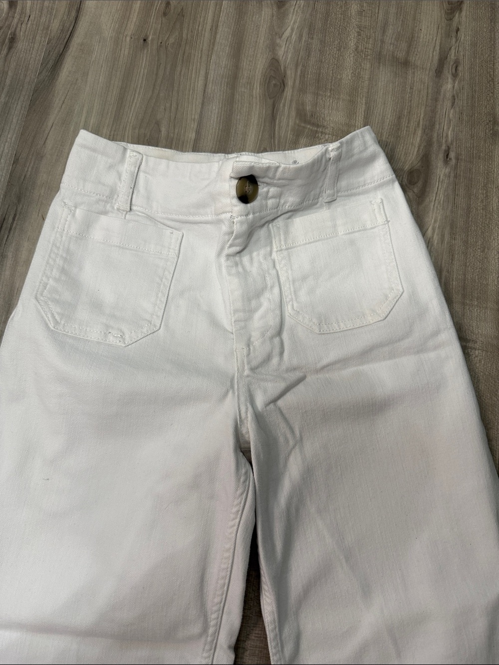 Pilcro White Wide Leg Jeans - Picture 4 of 11